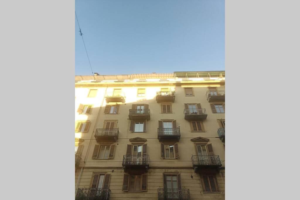 Appartamento Mansardato In Centro. Turin Exterior photo